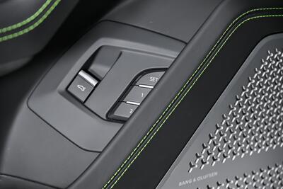 2019 Lamborghini Urus   - Photo 19 - Joliet, IL 60435