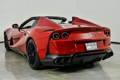2021 Ferrari 812 GTS - Photo 10 - Joliet, IL 60435