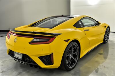 2020 Acura NSX SH-AWD Sport Hybrid-LOWEST MILES WORLDWIDE   - Photo 11 - Joliet, IL 60435