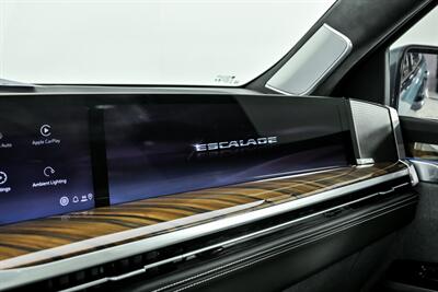 2025 Cadillac Escalade Sport Platinum   - Photo 37 - Joliet, IL 60435