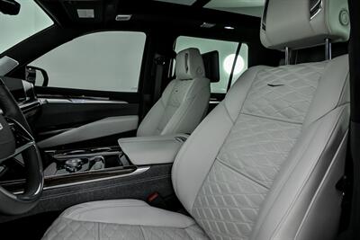 2025 Cadillac Escalade Sport Platinum   - Photo 22 - Joliet, IL 60435