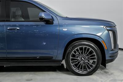 2025 Cadillac Escalade Sport Platinum   - Photo 15 - Joliet, IL 60435