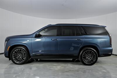 2025 Cadillac Escalade Sport Platinum   - Photo 8 - Joliet, IL 60435