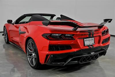 2023 Chevrolet Corvette Z06   - Photo 10 - Joliet, IL 60435