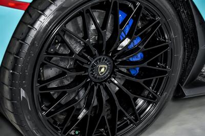 2019 Lamborghini Aventador LP 740-4 S   - Photo 19 - Joliet, IL 60435