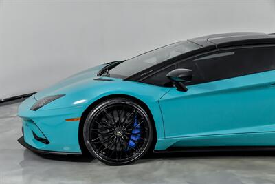 2019 Lamborghini Aventador LP 740-4 S   - Photo 7 - Joliet, IL 60435