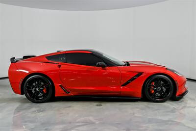 2015 Chevrolet Corvette Stingray Z51 3LT - Photo 14 - Joliet, IL 60435