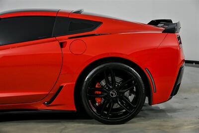 2015 Chevrolet Corvette Stingray Z51 3LT - Photo 9 - Joliet, IL 60435