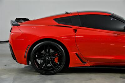 2015 Chevrolet Corvette Stingray Z51 3LT - Photo 13 - Joliet, IL 60435