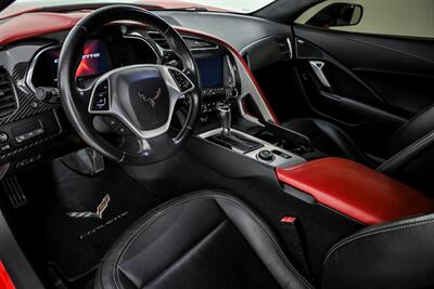2015 Chevrolet Corvette Stingray Z51 3LT - Photo 21 - Joliet, IL 60435