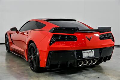 2015 Chevrolet Corvette Stingray Z51 3LT - Photo 10 - Joliet, IL 60435