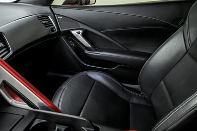 2015 Chevrolet Corvette Stingray Z51 3LT - Photo 35 - Joliet, IL 60435