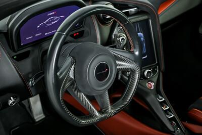 2018 McLaren 720S   - Photo 32 - Joliet, IL 60435