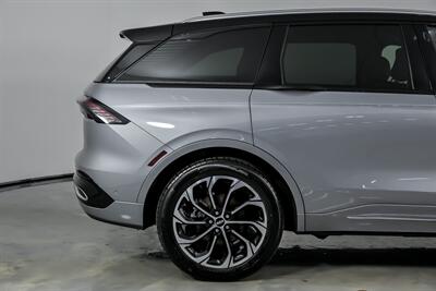 2024 Lincoln Nautilus Hybrid Reserve - Photo 13 - Joliet, IL 60435