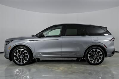 2024 Lincoln Nautilus Hybrid Reserve - Photo 8 - Joliet, IL 60435