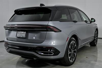 2024 Lincoln Nautilus Hybrid Reserve - Photo 12 - Joliet, IL 60435