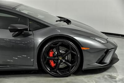 2021 Lamborghini Huracan EVO   - Photo 15 - Joliet, IL 60435