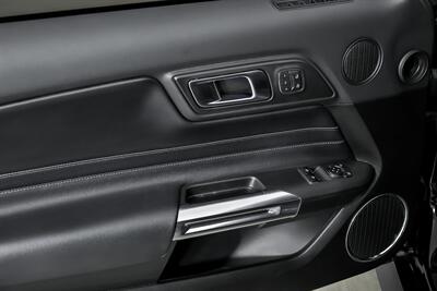 2021 Ford Mustang GT Premium   - Photo 18 - Joliet, IL 60435