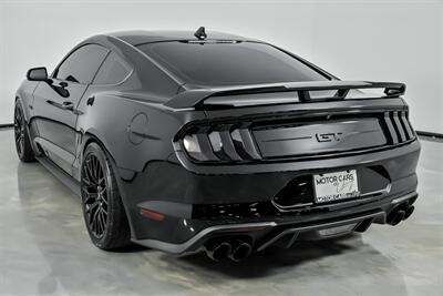 2021 Ford Mustang GT Premium   - Photo 10 - Joliet, IL 60435