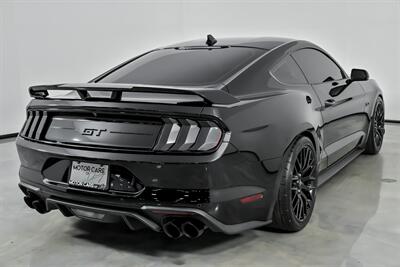 2021 Ford Mustang GT Premium   - Photo 12 - Joliet, IL 60435