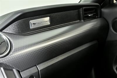 2021 Ford Mustang GT Premium   - Photo 33 - Joliet, IL 60435