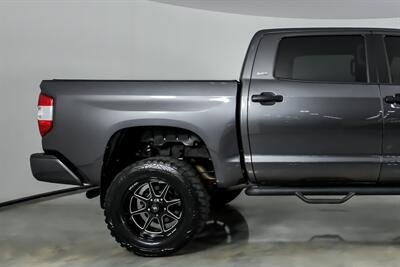 2019 Toyota Tundra SR5   - Photo 13 - Joliet, IL 60435