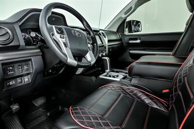 2019 Toyota Tundra SR5   - Photo 19 - Joliet, IL 60435