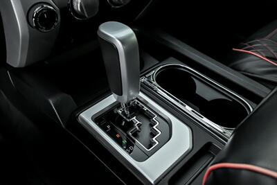 2019 Toyota Tundra SR5   - Photo 31 - Joliet, IL 60435