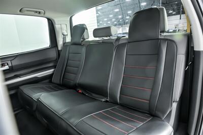 2019 Toyota Tundra SR5   - Photo 22 - Joliet, IL 60435