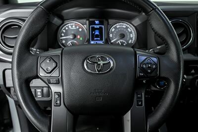 2021 Toyota Tacoma TRD Off-Road   - Photo 25 - Joliet, IL 60435