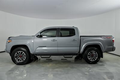 2021 Toyota Tacoma TRD Off-Road   - Photo 8 - Joliet, IL 60435