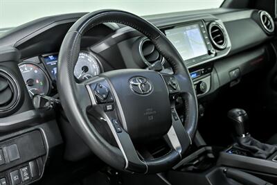 2021 Toyota Tacoma TRD Off-Road   - Photo 22 - Joliet, IL 60435