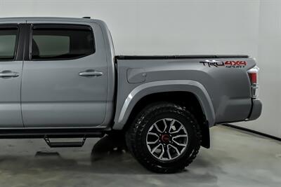2021 Toyota Tacoma TRD Off-Road   - Photo 7 - Joliet, IL 60435