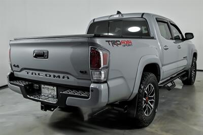 2021 Toyota Tacoma TRD Off-Road   - Photo 11 - Joliet, IL 60435
