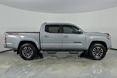 2021 Toyota Tacoma TRD Off-Road   - Photo 14 - Joliet, IL 60435