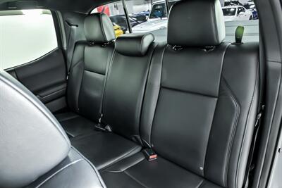 2021 Toyota Tacoma TRD Off-Road   - Photo 21 - Joliet, IL 60435