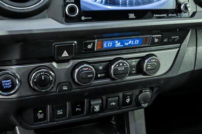 2021 Toyota Tacoma TRD Off-Road   - Photo 31 - Joliet, IL 60435