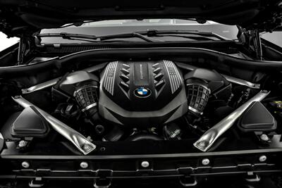 2020 BMW X7 M50i   - Photo 16 - Joliet, IL 60435