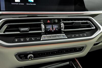 2020 BMW X7 M50i   - Photo 39 - Joliet, IL 60435