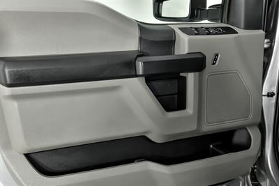 2022 Ford F-350 Super Duty XL   - Photo 19 - Joliet, IL 60435