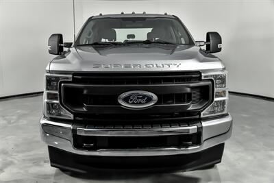 2022 Ford F-350 Super Duty XL   - Photo 5 - Joliet, IL 60435