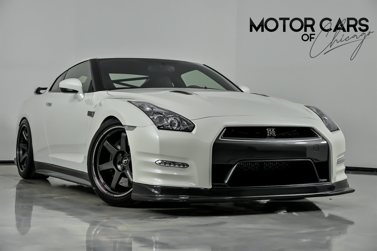 2014 Nissan GT-R Black Edition-$30K MODS-BIG BUILD GT-R!   - Photo 1 - Joliet, IL 60435