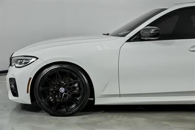 2019 BMW 330i xDrive   - Photo 7 - Joliet, IL 60435