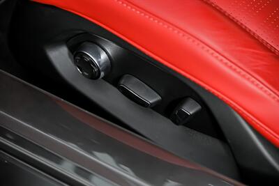 2022 Chevrolet Corvette Stingray 3LT   - Photo 27 - Joliet, IL 60435