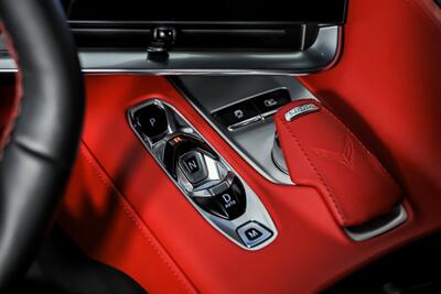 2022 Chevrolet Corvette Stingray 3LT   - Photo 35 - Joliet, IL 60435