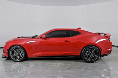 2022 Chevrolet Camaro ZL1-$30K MODS-MINT ZL1!   - Photo 8 - Joliet, IL 60435