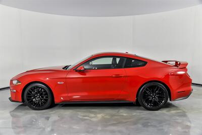 2019 Ford Mustang GT   - Photo 8 - Joliet, IL 60435