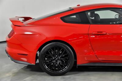 2019 Ford Mustang GT   - Photo 13 - Joliet, IL 60435