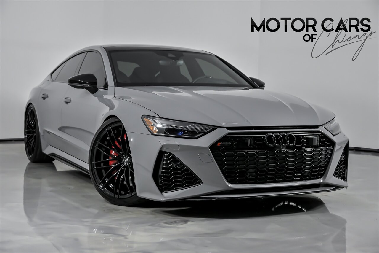 2021 Audi RS 7 Base's photo