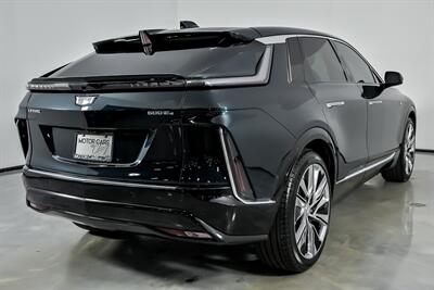 2024 Cadillac LYRIQ Luxury 3   - Photo 12 - Joliet, IL 60435
